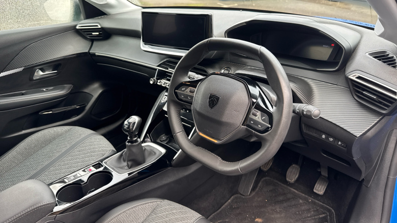 Peugeot 208 1.2 PureTech 100 Allure 5dr Petrol Hatchback